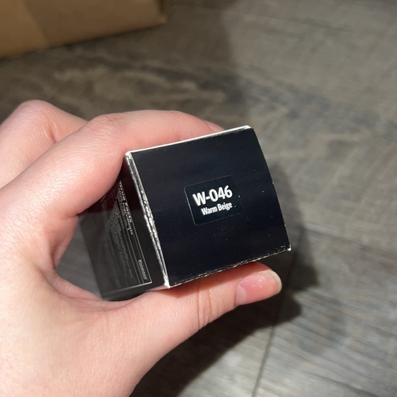 New! Bobbi brown foundation - Picture 3 of 5